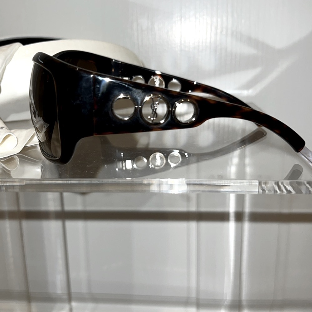 Yves Saint Laurent brown tortoise shell gradient 6112 sunglasses - Picture 5 of 5